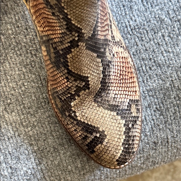 Madewell Snake-Print Ankle Boots in Tan Taupe and Black Size 7.5 - Picture 14 of 16